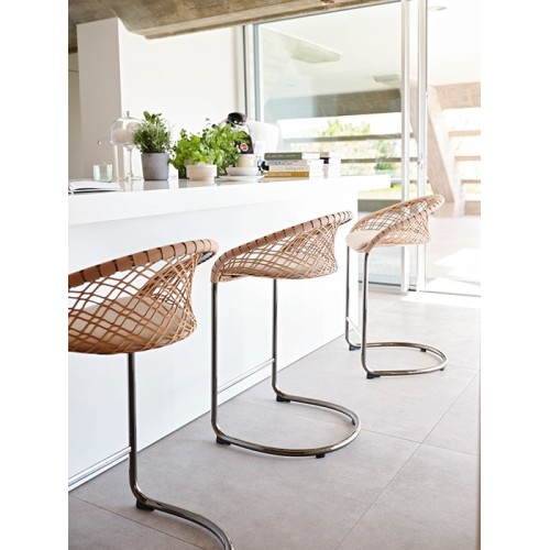 P47 Midj M TS_CU Stool