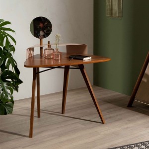 nipper-desk-tonin-casa