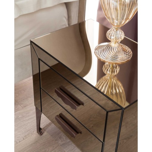 Adone Cantori bedside table with modern mirror design