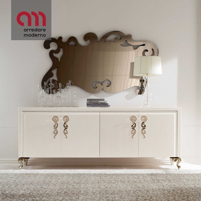 Aida Cantori mirror with refined classic design