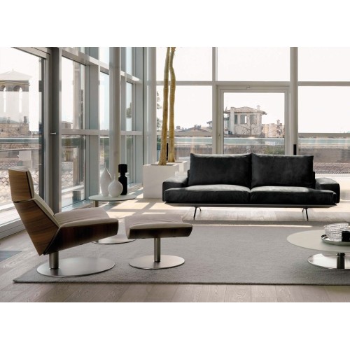 Kara Désirée armchair