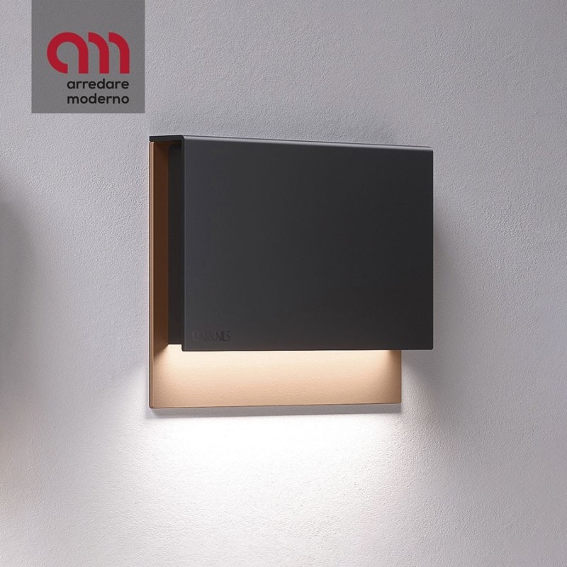 Anda Cini & Nils wall lamp with modern design and soft light