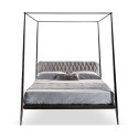 Urbino Cantori double bed decorated with canopy