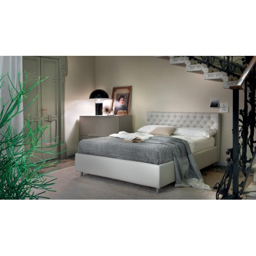 Carlotta Ergogreen leather queensize bed