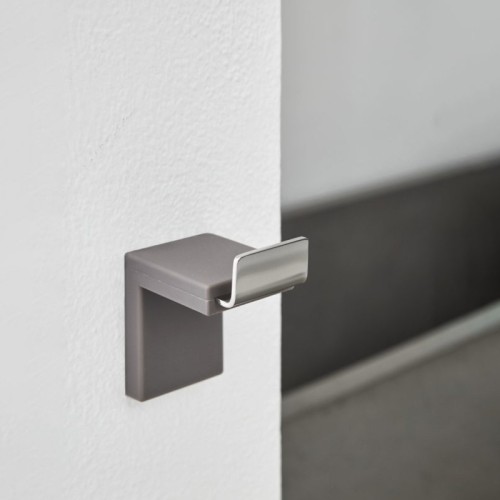 Inlinea Geelli bathroom hook