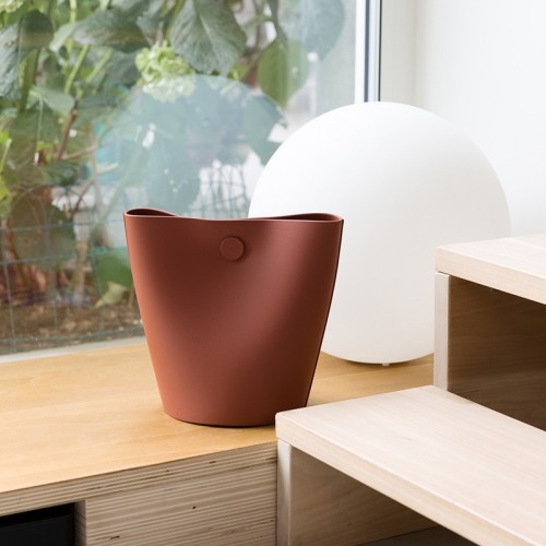 Mag Geelli bathroom basket