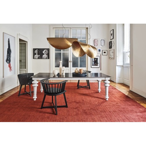 Yaku Gervasoni dining table