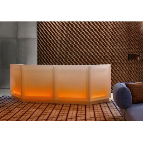 Dublin Myyour Illuminated corner counter