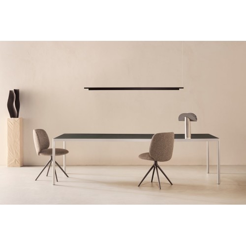 Universal MDF Italia Swivel Chair