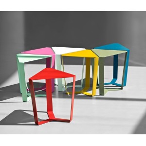 finity-big-memedesign-coffee-table