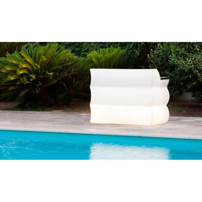 Clipper Kloris Lightable Bar Counter