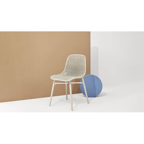 Next Infiniti Design Chair