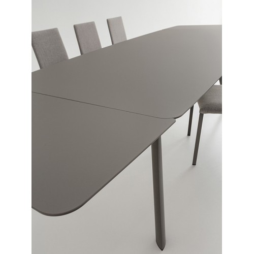 Nicola La Primavera Extendable Table