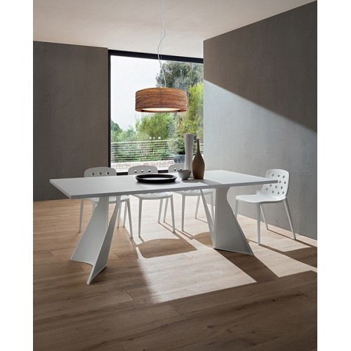 Claudio La Primavera fixed Table