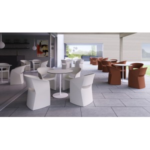 kuark-kastel-armchair