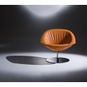 Krokus Kastel round base waiting room armchair