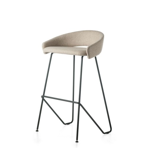 Kimmi Kastel fixed stool