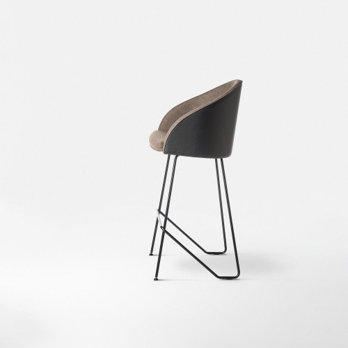 Kameo Kastel stool fixed