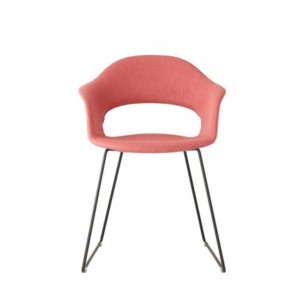 chair-lady-b-pop-scab-with-sledge