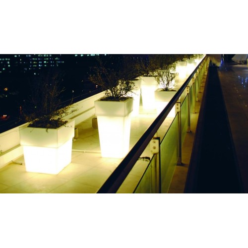 Torre Serralunga illuminable vase