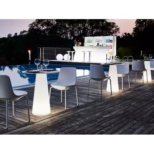 Fura Plust Dining table