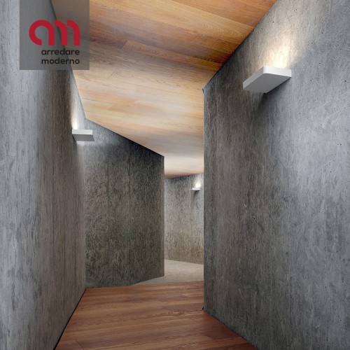 Antares Rotaliana wall lamp in aluminium with modern design