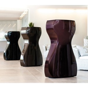 venus-tall-vase-21st-twentyfirst-livingart