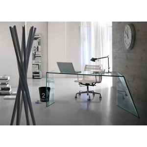 penrose-desk-tonelli
