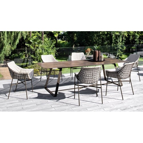 Kolonaki Varaschin garden Table 