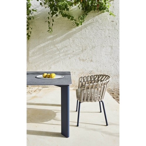 Plinto Varaschin outdoors Table