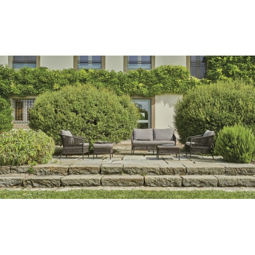 Cricket Varaschin outdoor sofa