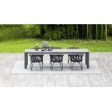 Carpet Varaschin, a designer outdoor rug made of polypropylene
