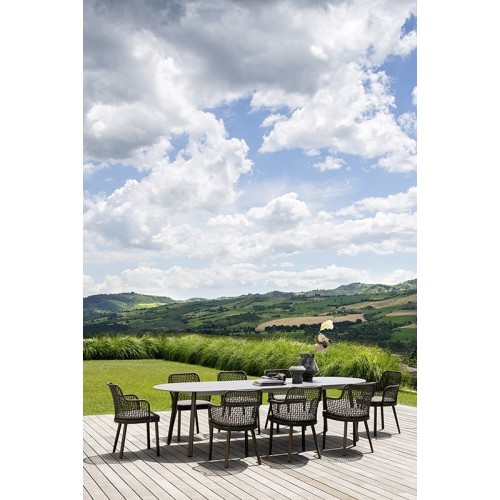 Emma Varaschin Fixed Table