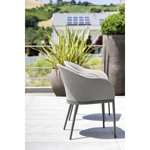 clever-varaschin-cockpit-armchair