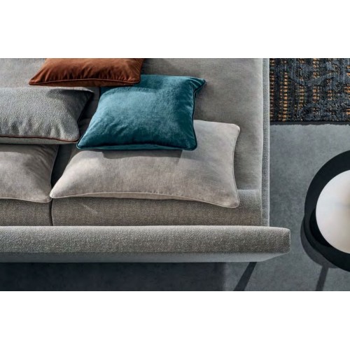 Max Twils Modern Double Bed