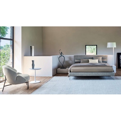 Max Twils Modern Double Bed