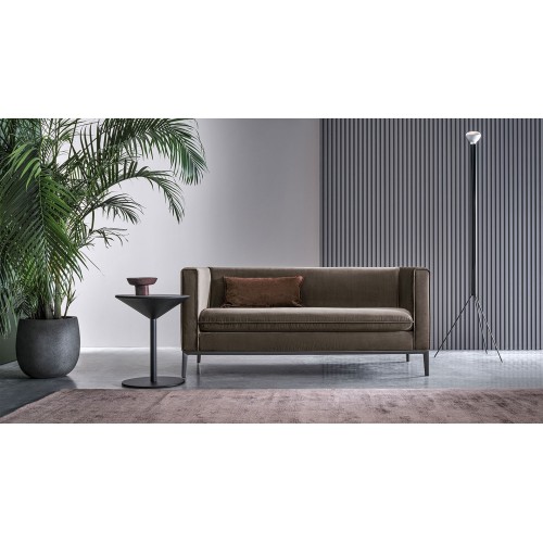 Lucas Twils Modern Sofa