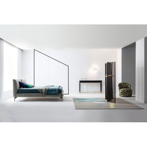 Ada Twils Modern Queen size Bed