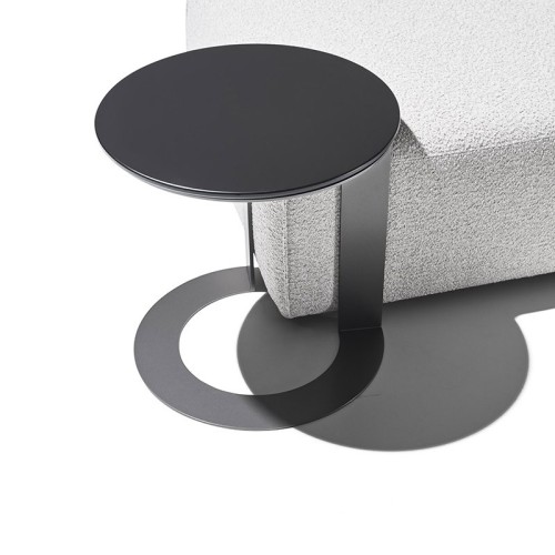 Orion Round Twils Modern coffee table