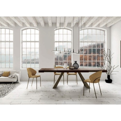 Babylon A Zamagna upholsterd chair