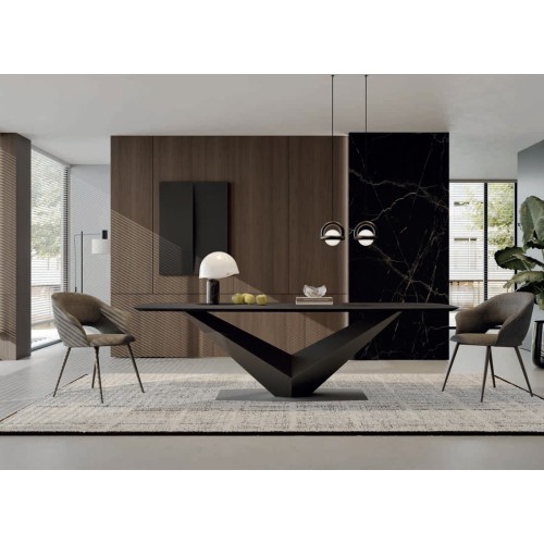 Shave B Zamagna upholstered chair