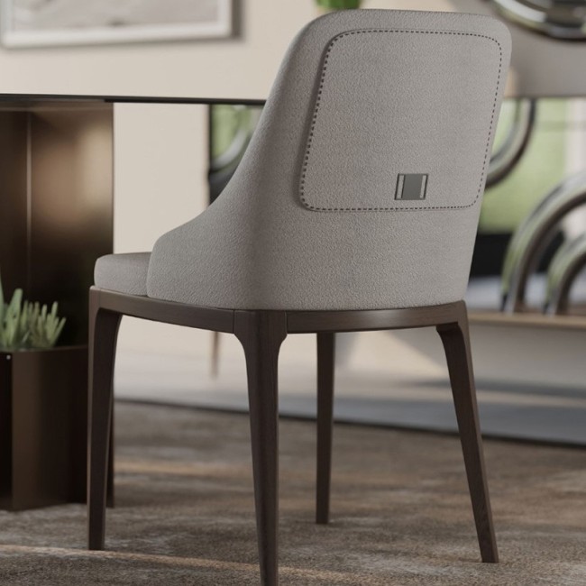 Roberta Zamagna Chair