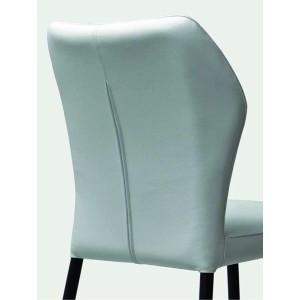 alissa-pezzani-stool