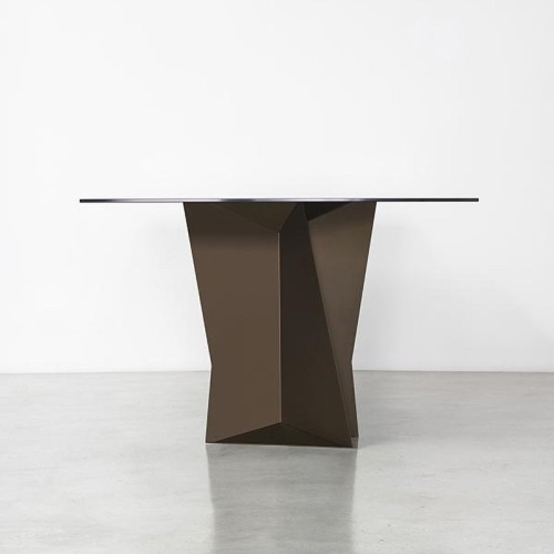 Monolith R Pezzani table