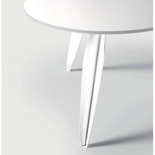 Nebula Pezzani table