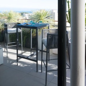 luce-alto-unopiu-table