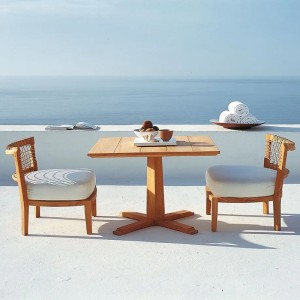 Synthesis Lounge Unopiù table