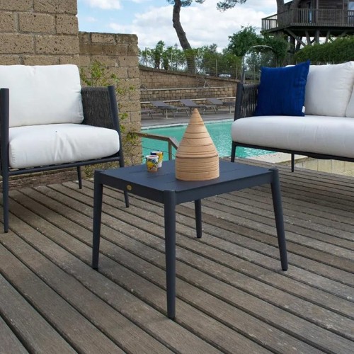 Luce Unopiù coffee table