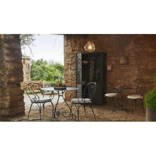 Aurora Unopiù Wardrobe