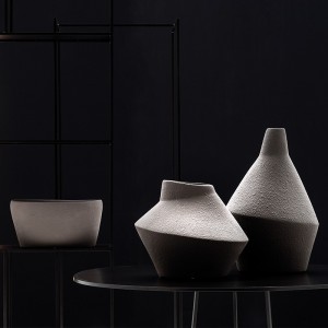 vases-and-centerpieces-fabrica-collection-adriani-e-rossi